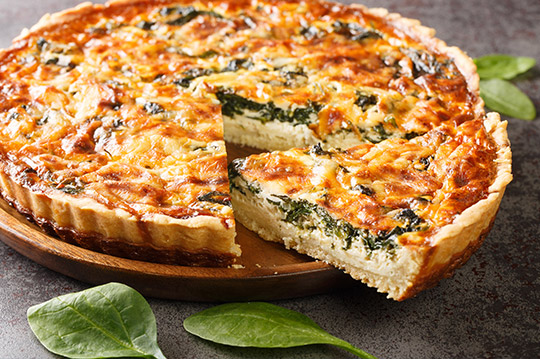 Trozo de quiche que sobresale